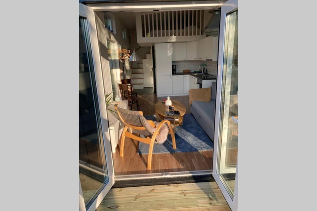 Cabin In The Woods, Close To Lake Maelaren Eskilstuna Luaran gambar