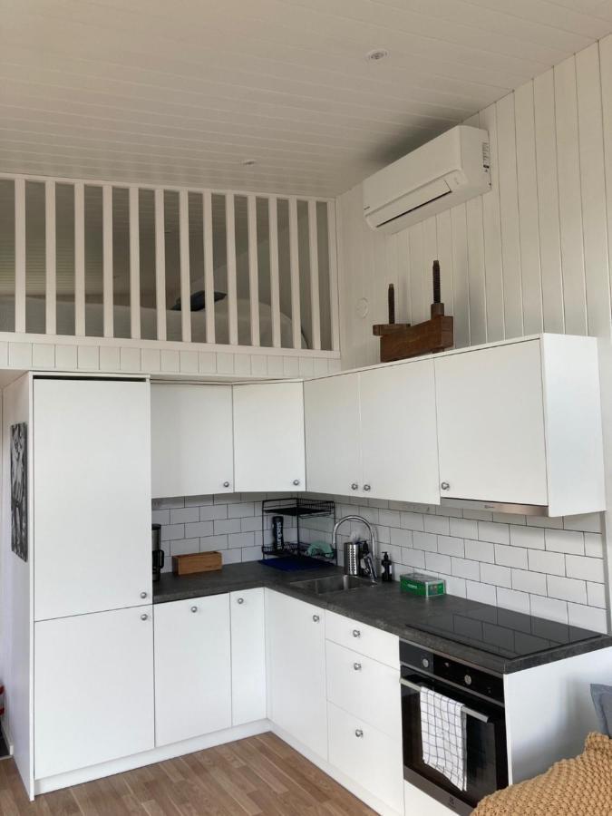 Cabin In The Woods, Close To Lake Maelaren Eskilstuna Luaran gambar