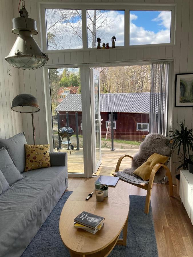 Cabin In The Woods, Close To Lake Maelaren Eskilstuna Luaran gambar